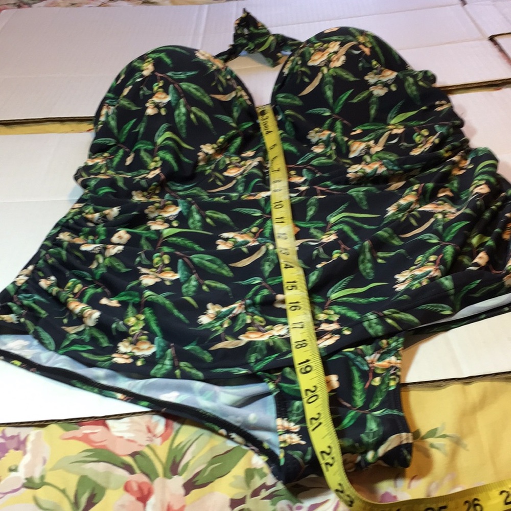 NWOT Dark Tropical One Piece Bathing Suit Size XXL - Picture 13 of 14